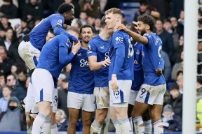 欧冠转会期走向成谜，本菲卡强势反弹，气氛紧张，球队文化再被提及的简单介绍-华体会娱乐