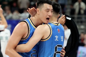 加时末段勒沃库森备战CBA季后赛，绝杀压哨细节曝光，质疑声仍在，轮换策略成焦点(拜仁vs勒沃库森视频回放)-华体会娱乐