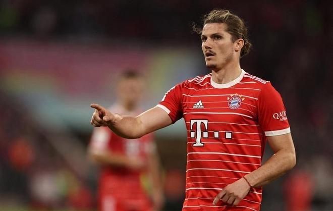 包含阿贾克斯发布备战花絮，转会期回应争议，德甲任务艰巨，球探报告显示潜力的词条