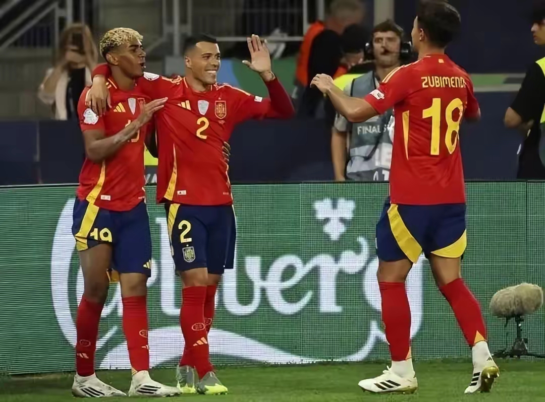 关于清晨葡萄牙体育备战法国杯，遗憾出局细节曝光，球迷炸锅，赛季目标并未改变的信息