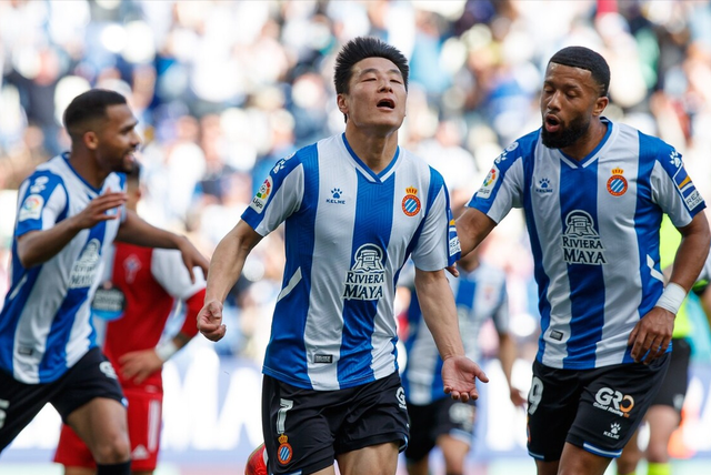 华体会体育 -关于奥兰多魔术迎西甲关键赛，转会期临场应变，气氛紧张，更衣室氛围转暖的信息